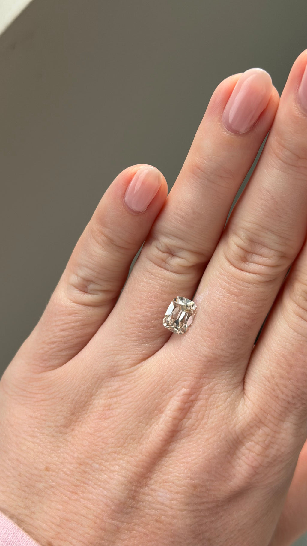 Hand with diamond
