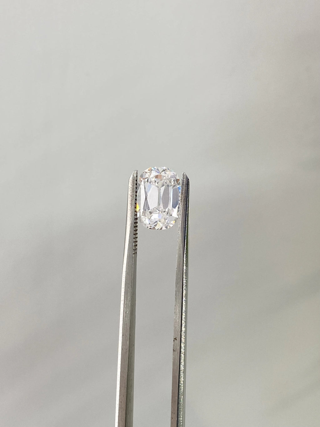 2.7ct Old Mine Elongated Cushion