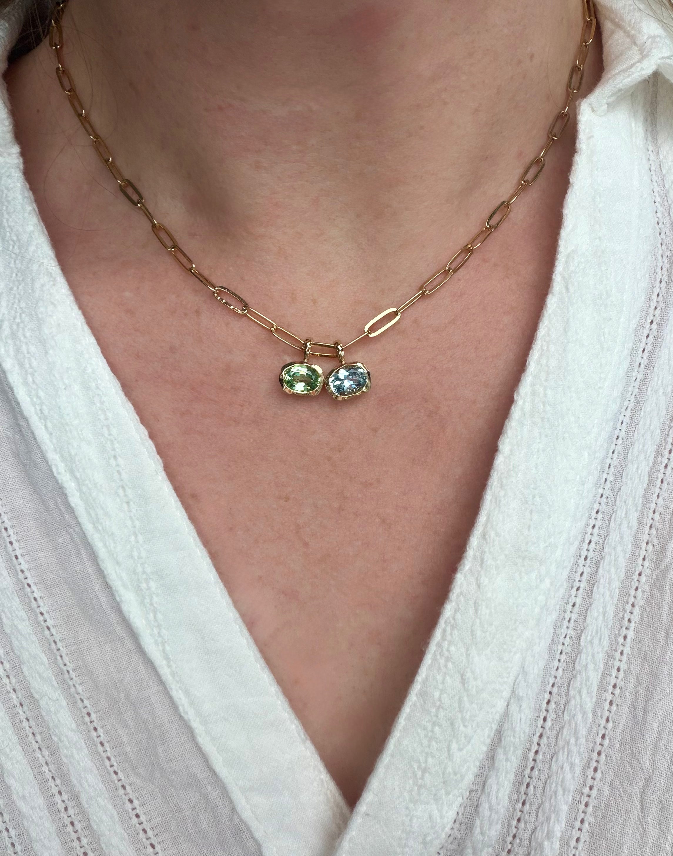 The Cove Pendant 10k - Aquamarine