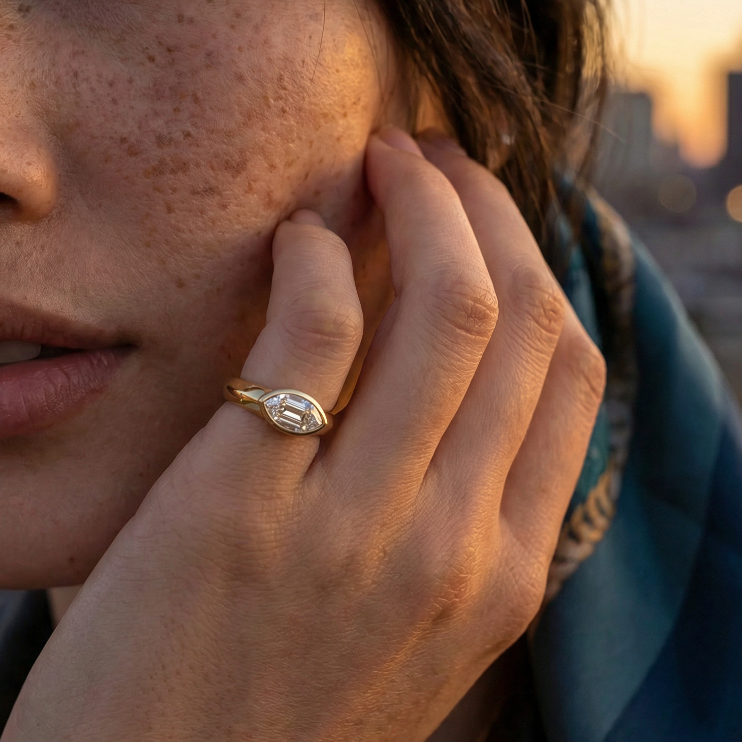 Pinky Ring in Yellow Gold Bezel