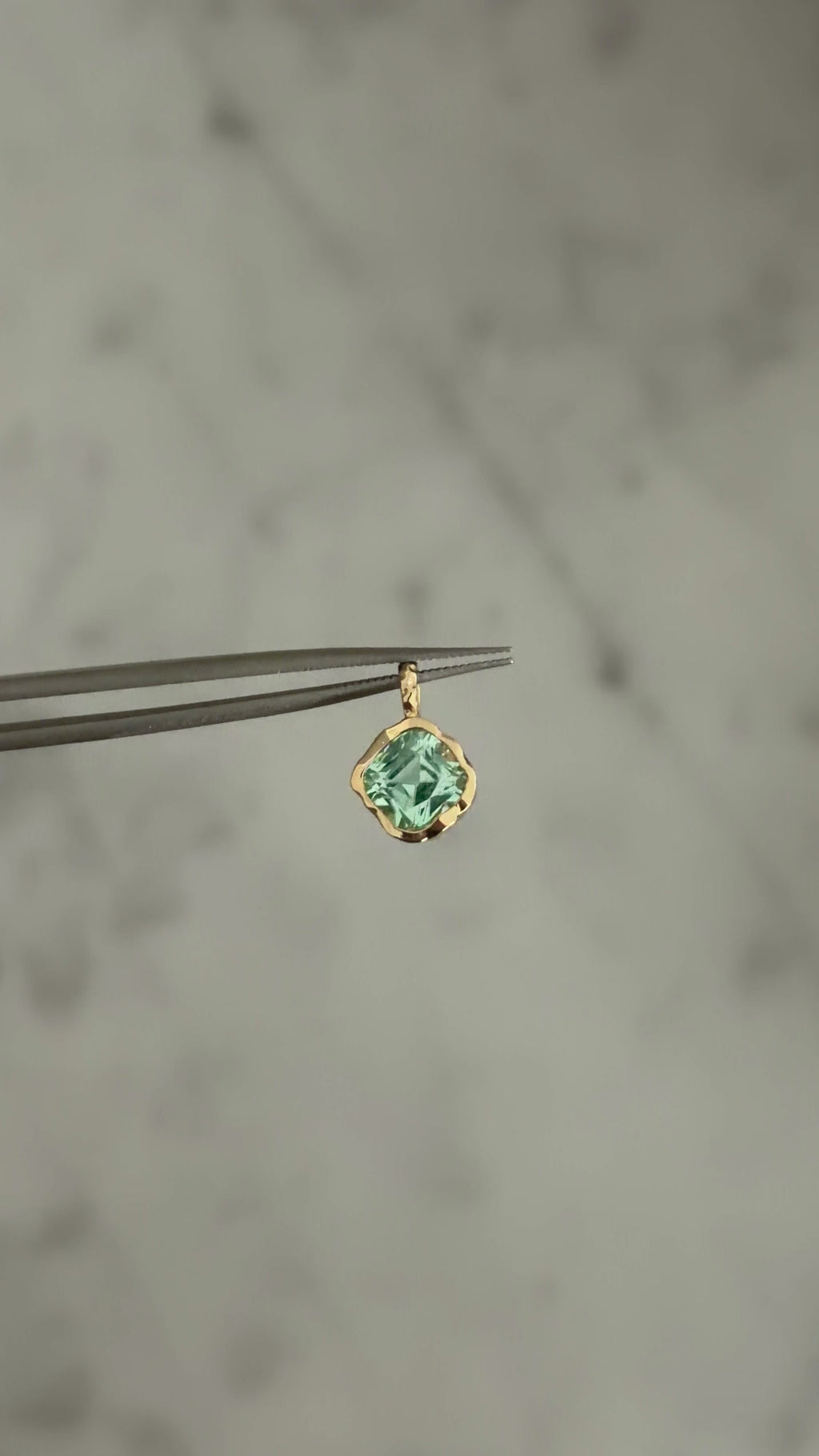 The Cove Pendant 10k - Seafoam Tourmaline